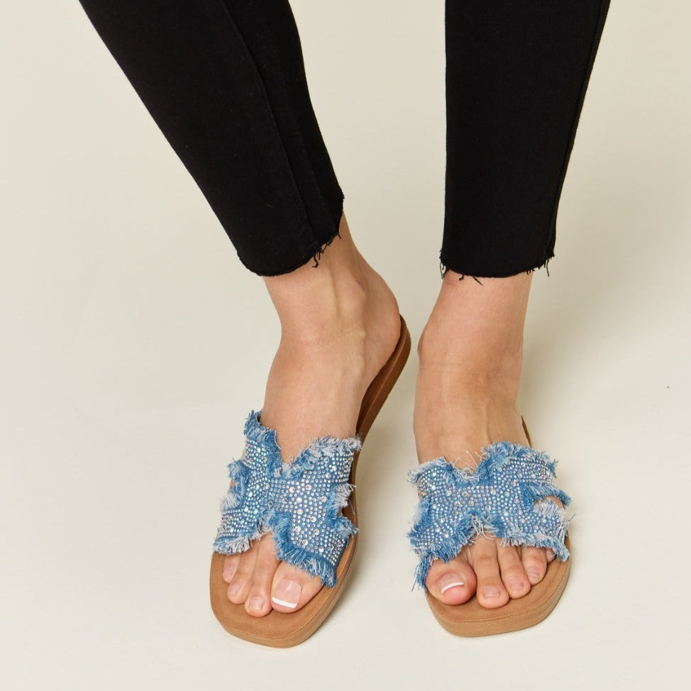 Forever Link Raw Trim Denim H-Band Flat Sandals