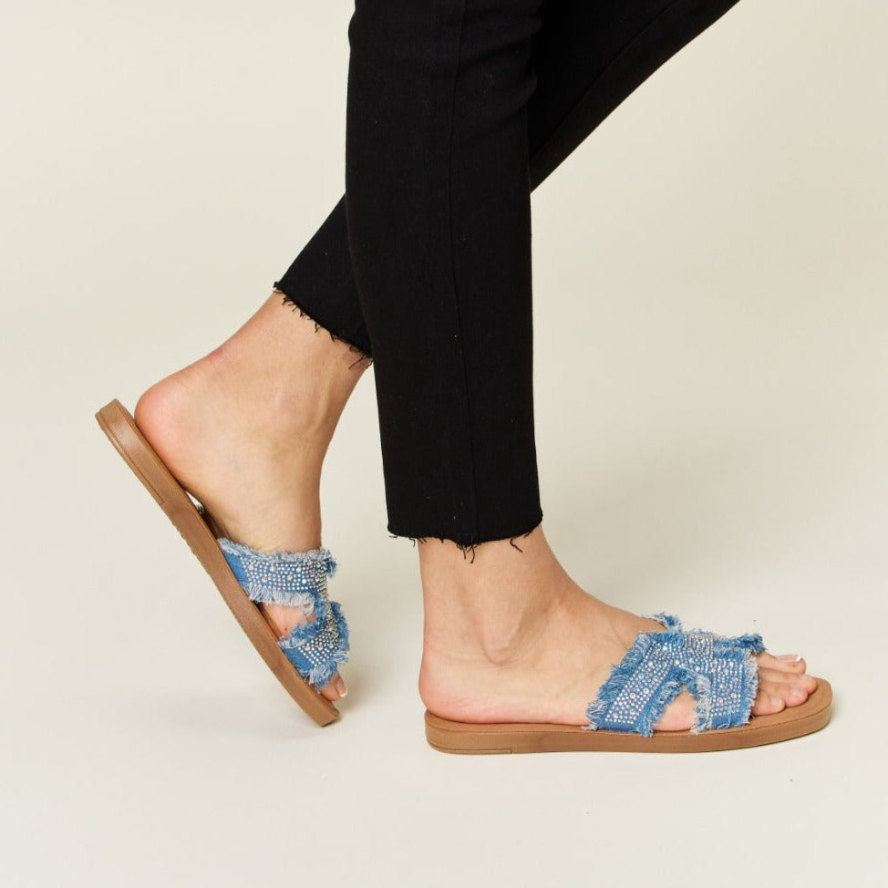 Forever Link Raw Trim Denim H-Band Flat Sandals