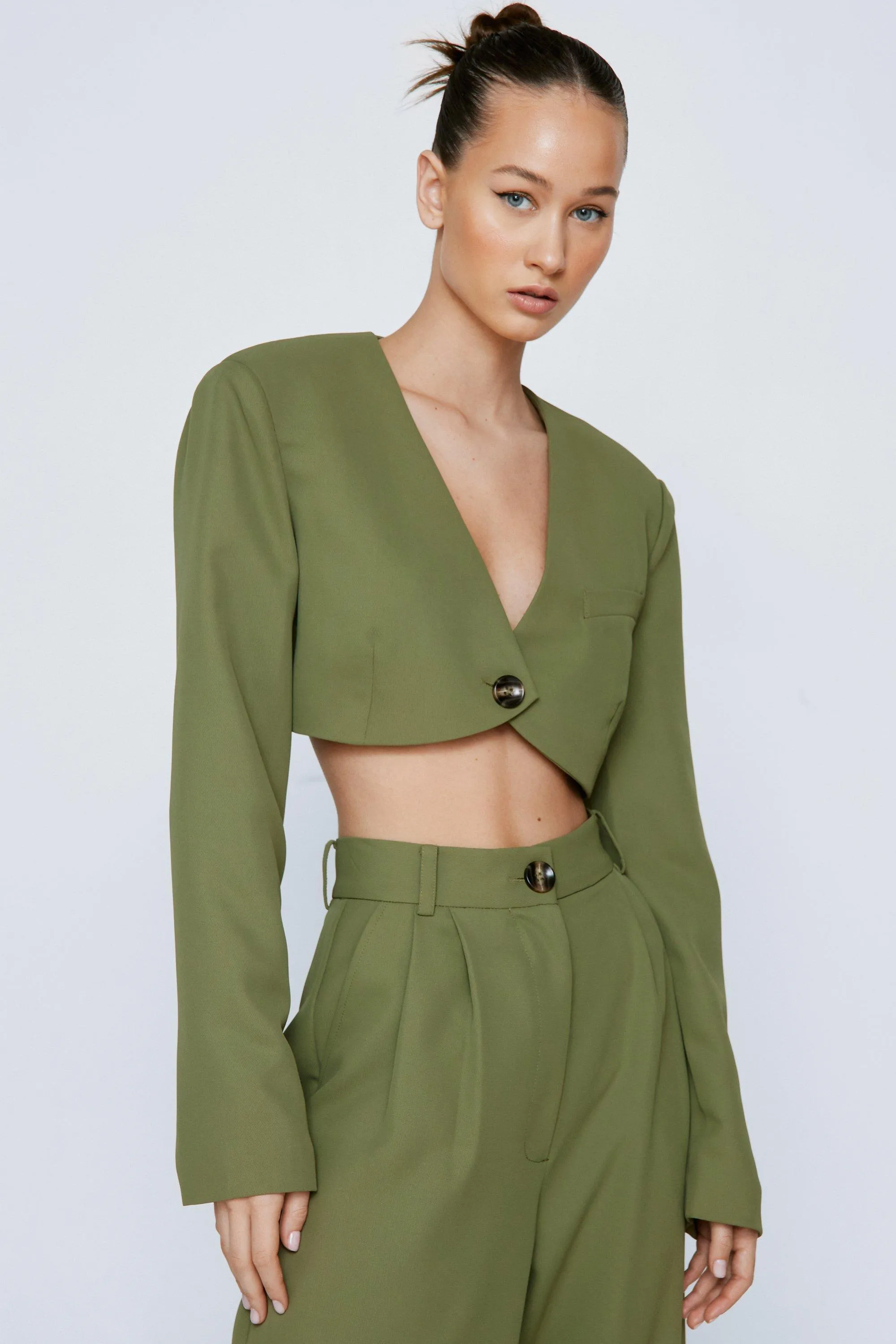 Jackets & Coats | Curved Hem Cropped Blazer | NastyGal