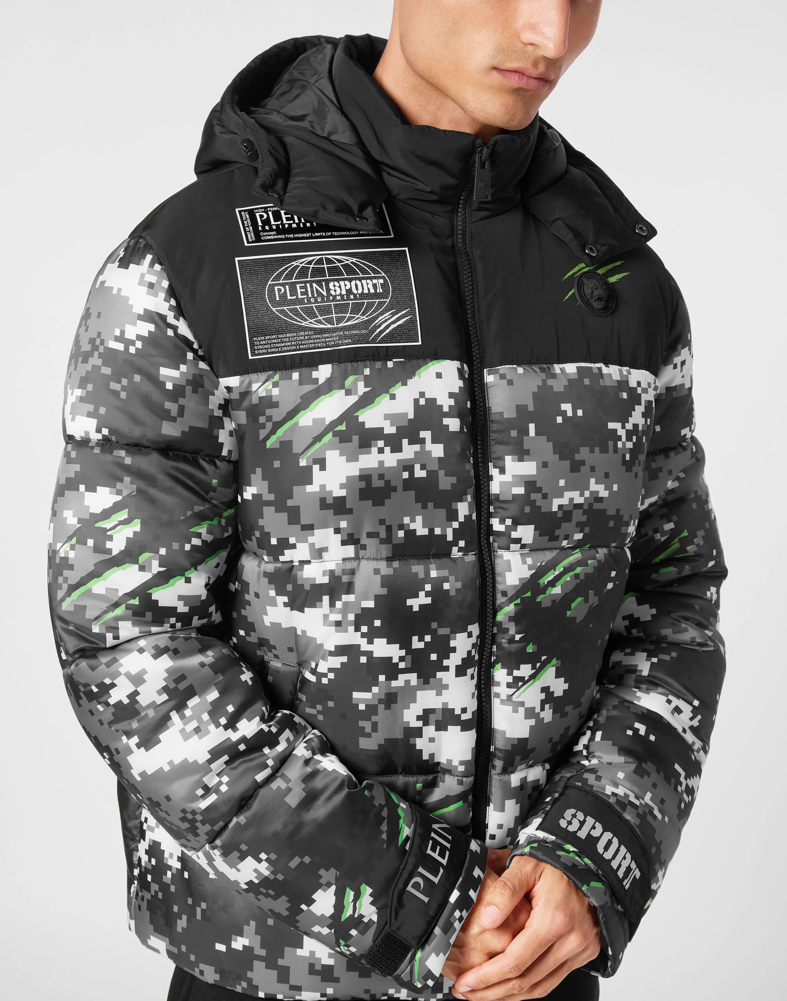 Nylon Puffer Jacket Pixel