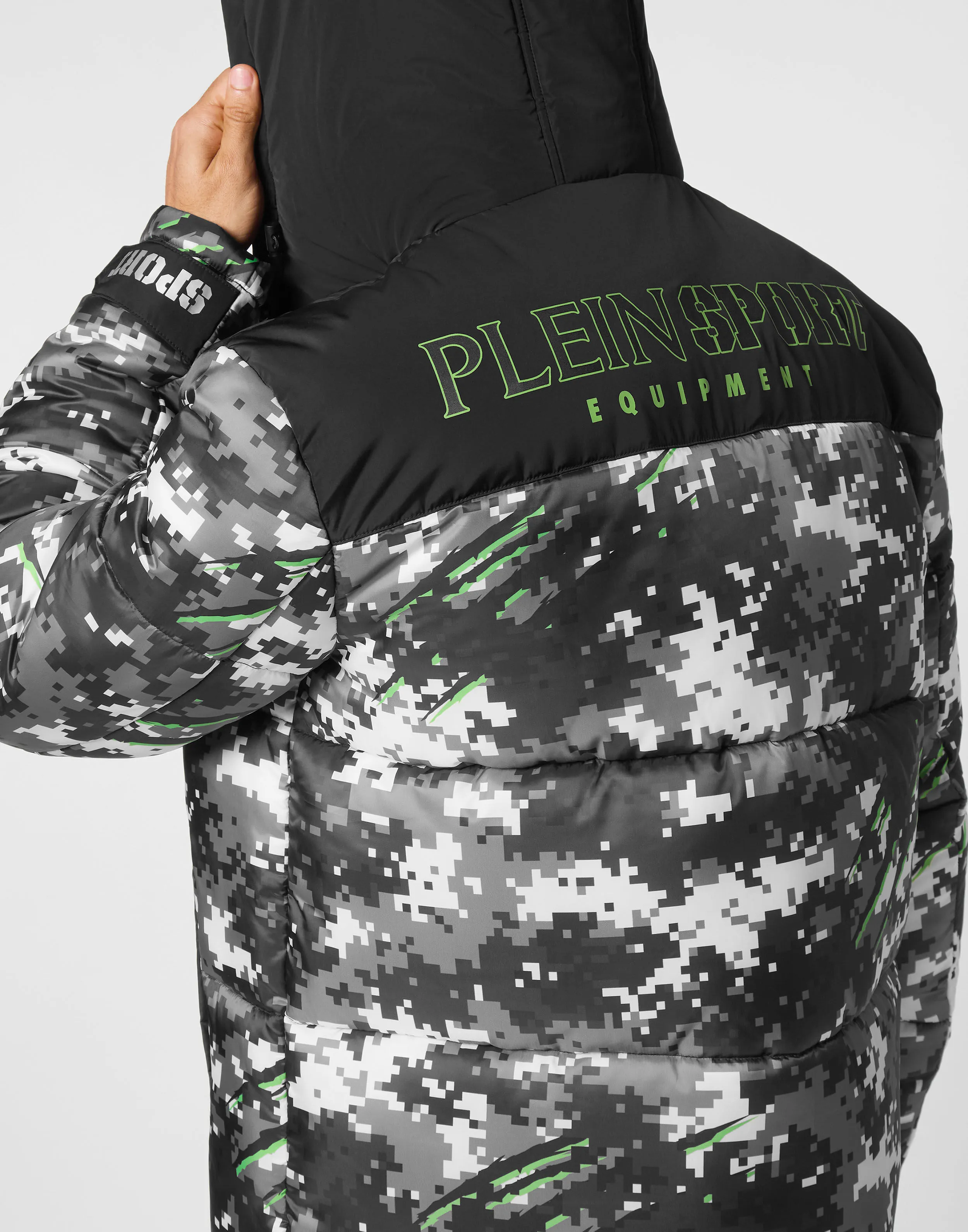 Nylon Puffer Jacket Pixel