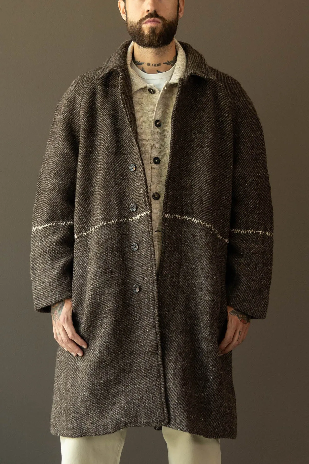 Raglan Overcoat - Hand Embroidery Brown/White